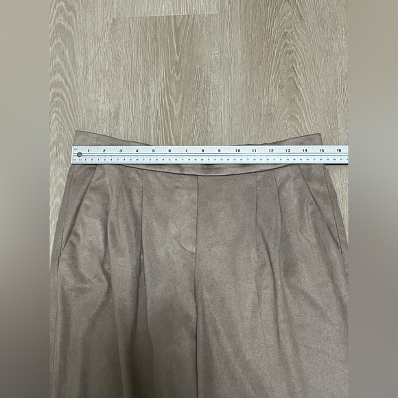 Aritzia Babaton Conan Faux Suede Pants Trousers Office wear Business Casual - Picture 9 of 12